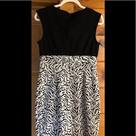 STYLISH!! CALVIN KLEIN SHEATH DRESS - sz 10 P - Picture 2 of 5